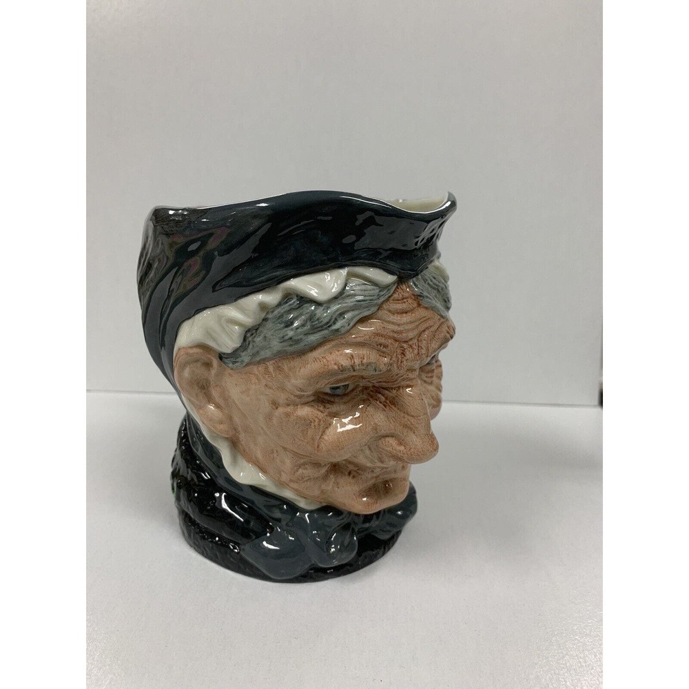 Royal Doulton “Granny" Toby Character Jug. 6" Tall, Great Condition D5521